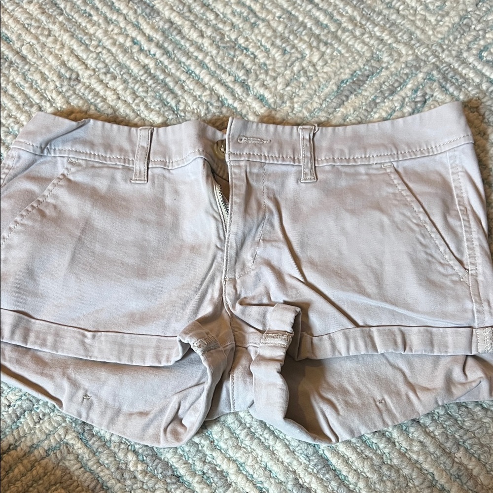 Abercrombie & Fitch Women's Cream Cargo Shorts